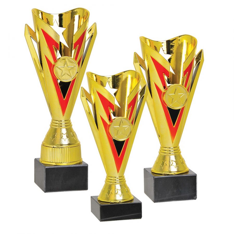 golden trophies with red details and jetons